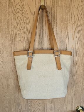 Sunny Hawaii Neutral Woven Tote Bag with Tan Trim
